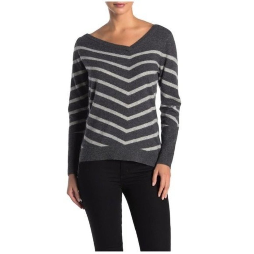KNYT & LYNK Cashmere V-Neck Chevron Sweater - NWT - Size Small